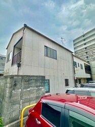 アバンティ泉佐野四番館の物件外観写真